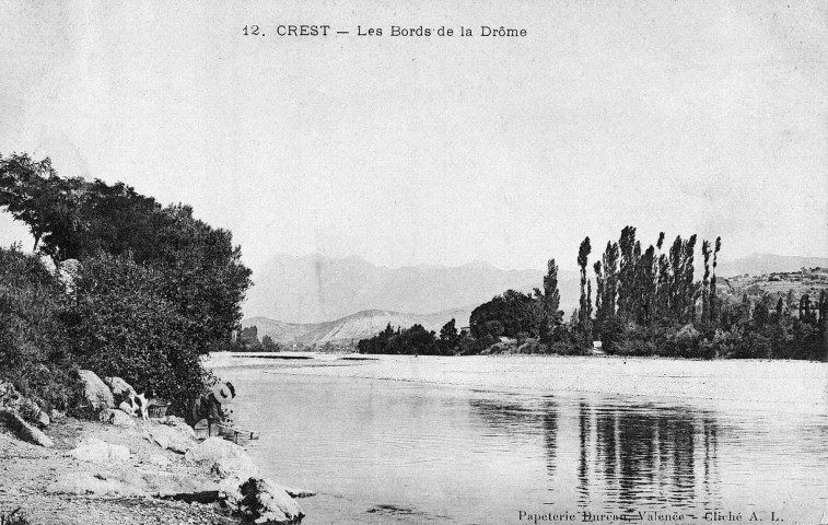 Crest. - La Drôme et les Trois Becs.