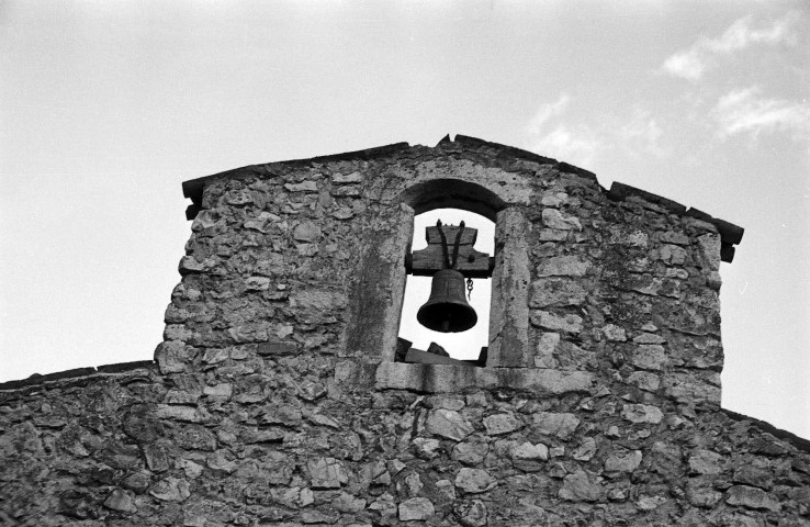 Ponet-Saint-Auban. - Le clocheton du temple.