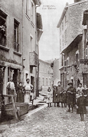 Romans-sur-Isère.- Les lavoirs rue Bistour.