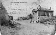 Portes-lès-Valence.- L'actuelle rue Jean Jaurès avant la plantation des platanes en 1910.