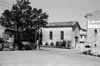 Salles-sous-Bois. - Le temple.