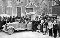 Voiture décorée à la fête des Laboureurs de 1939.