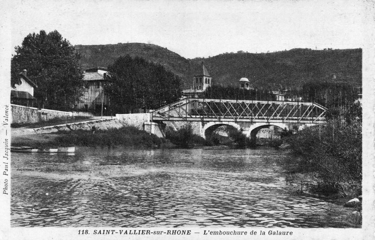 Saint-Vallier. - Deux ponts sur la Galaure.