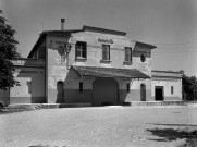 Tulette.- La coopérative Costebelle fondée en 1925.