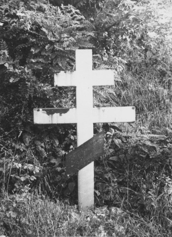 12. Brigade de Saint-Nazaire-en-Royans. Nature de la commémoration : stèle. Lieu : Saint-Nazaire, à 400 m environ de l'entrée ouest de la localité, en bordure de la route nationale n°531. Nombre de victimes, mortes au combat : 1. Circonstances : tué lors d'une embuscade.