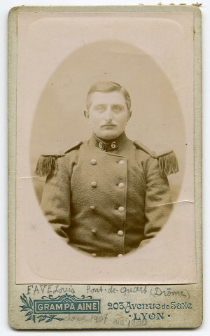 Louis Fave en uniforme du 6ème régiment d'infanterie.