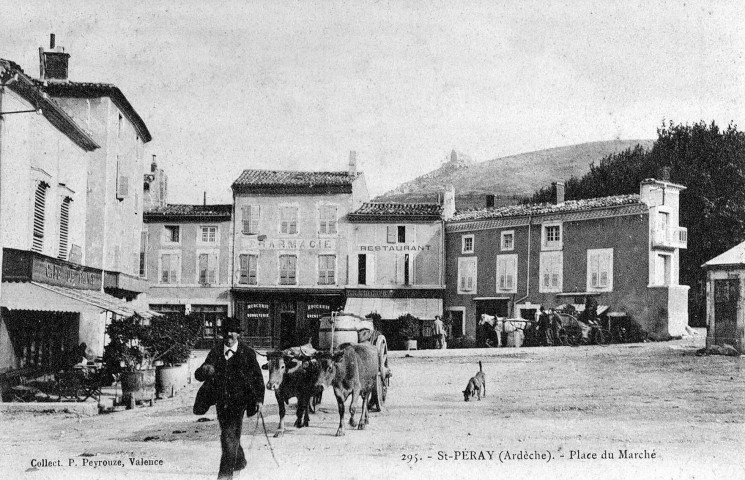 L'actuelle place de l'Hôtel de Ville.