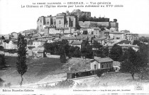 Vue générale du village et la gare.