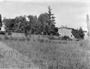 Saint-Thomas-en-Royans.- Le château de la Chartronnière, ancienne maison forte remaniée au XVIe et XVIIIe siècle.