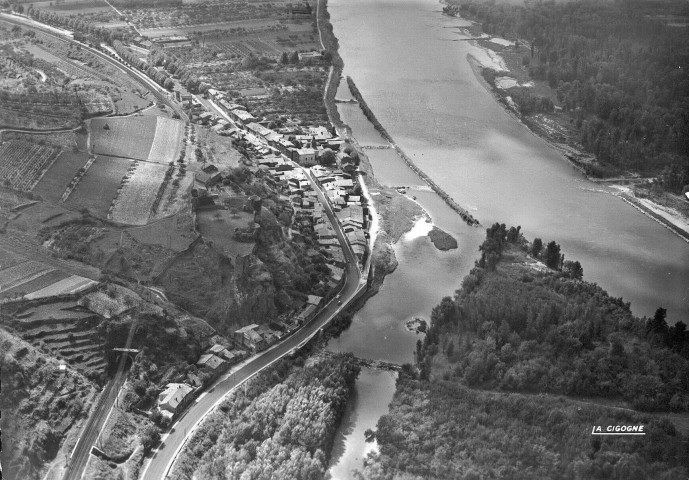 Vue aérienne du village.