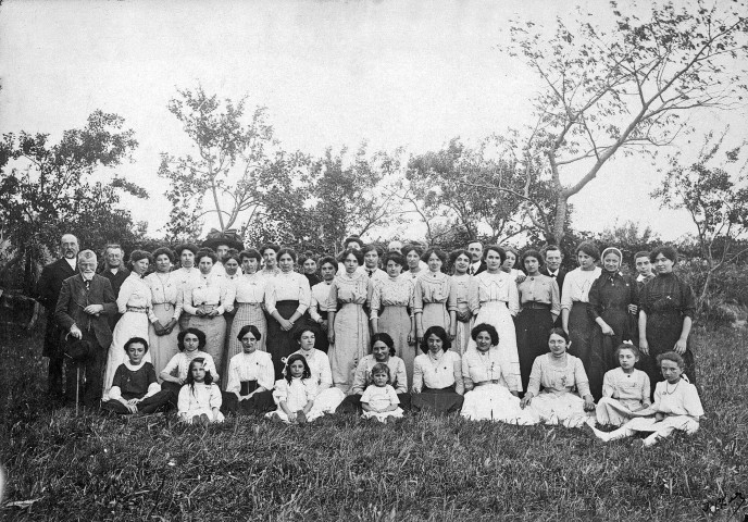 Personnel de la maison de retraite le Crozat.