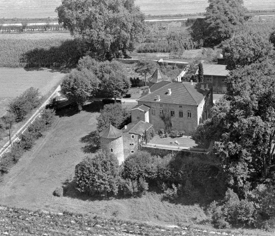 Vue aérienne du château.