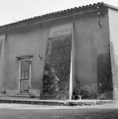 Étoile-sur-Rhône.- Façade ouest de la chapelle des Pénitents Blancs.