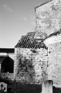 Lachau.- Le chevet de la chapelle Notre-Dame-de-Calma, avant restauration.