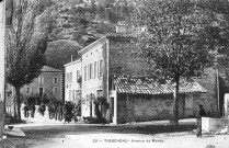 L'avenue de Menée à Treschenu.