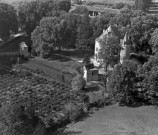 Vue aérienne du château de Monteynard.