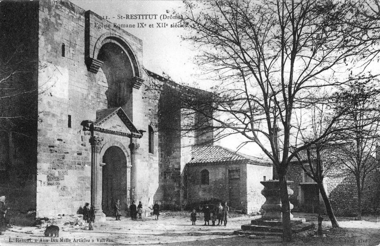 L'église Saint-Restitut.