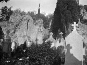 Livron-sur-Drôme. - Les vestiges de l'ancienne abbaye dans le cimetière.