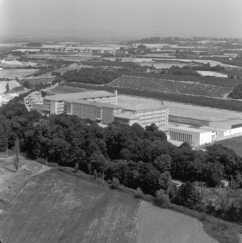 Vue aérienne du Lycée agricole du Valentin.