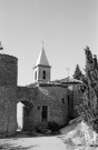 Le Pègue.- Le chevet de l'église Saint-Marcel.