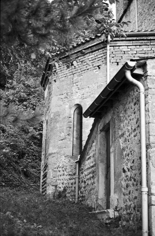 Moras-en-Valloire. - Le chevet de l'église Notre-Dame.