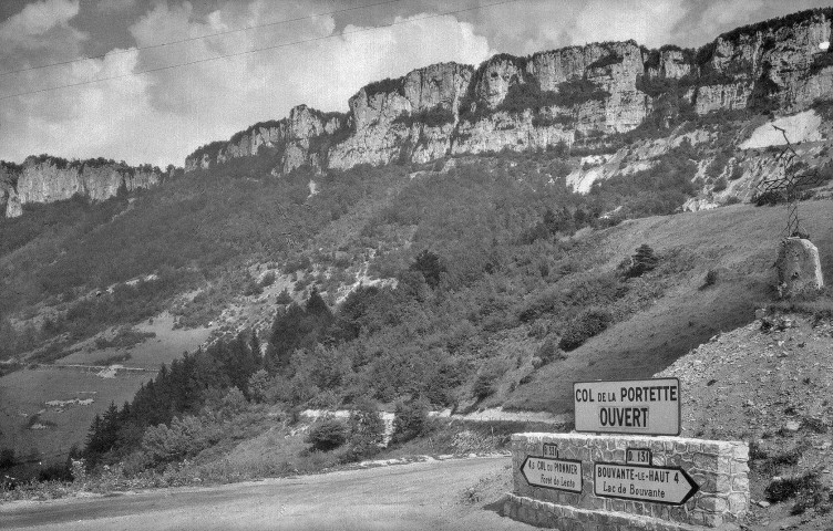 Bouvante.- Le col de la Croix.