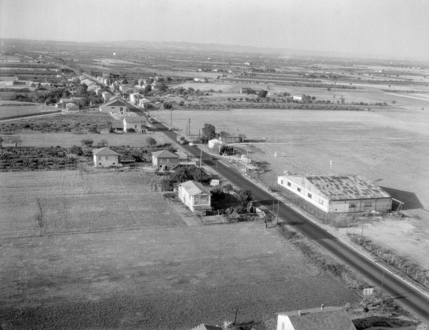 Andancette.- Vue aérienne de l'aérodrome quartier Creux de la Thine.