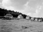 Bouvante.- Chalets de la forêt de Lente.