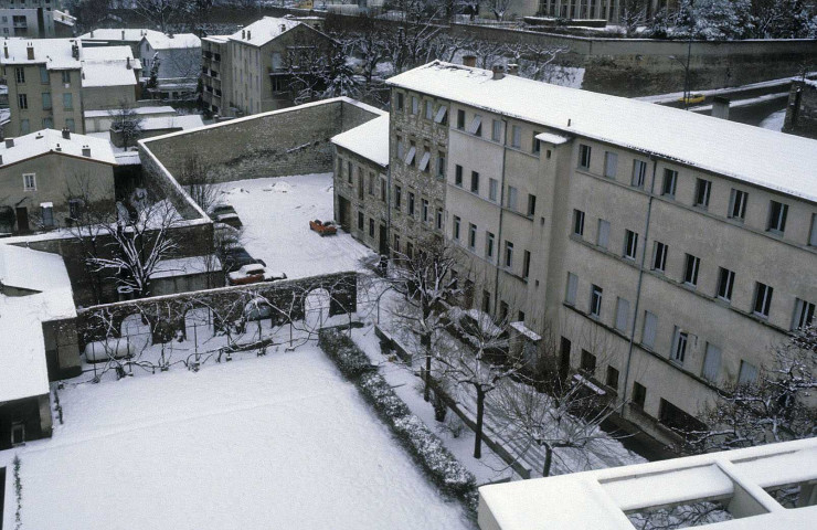 Valence.- Neige sur la ville.