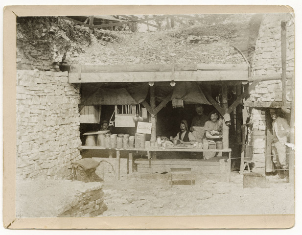 La cuisine du camp de la Chiffour à Belrupt-en-Verdunois (Meuse).