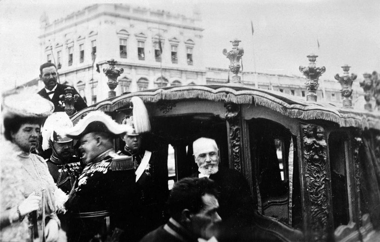 Émile Loubet et sa femme en voyage officiel en Espagne et Portugal du 22 au 29 octobre 1905.