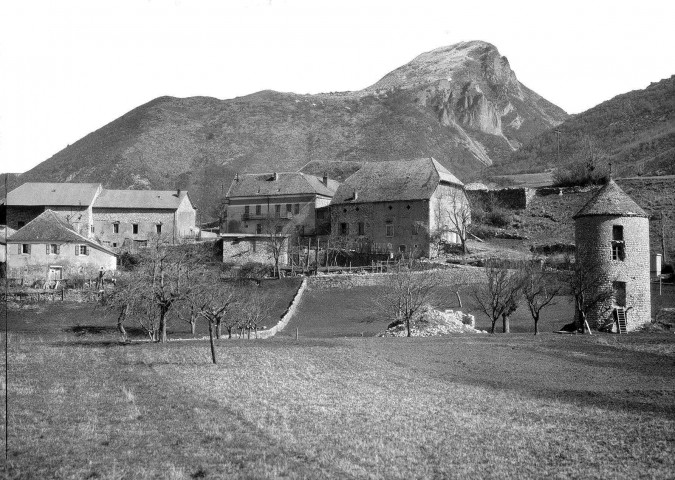 Lus-la-Croix-Haute. - Le hameau des Corréardes.