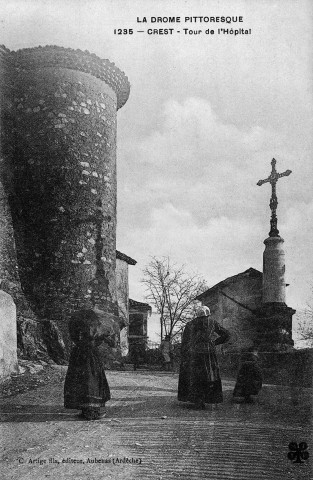 Crest.- La tour de l'hôpital.