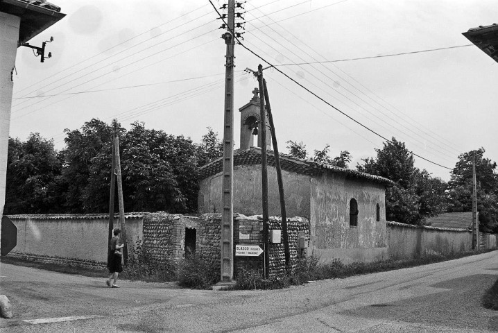Anneyron. - La chapelle du hameau de Coinaud.