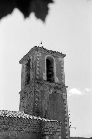 La Roche-sur-le-Buis.- La face sud du clocher de l'église Saint-Christophe.