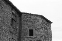 Épinouze.- Détail de la tour de l'escalier de l'ancienne Commanderie de Lachal.