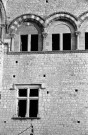 Montélimar. - Détail de la façade ouest du château des Adhémar.