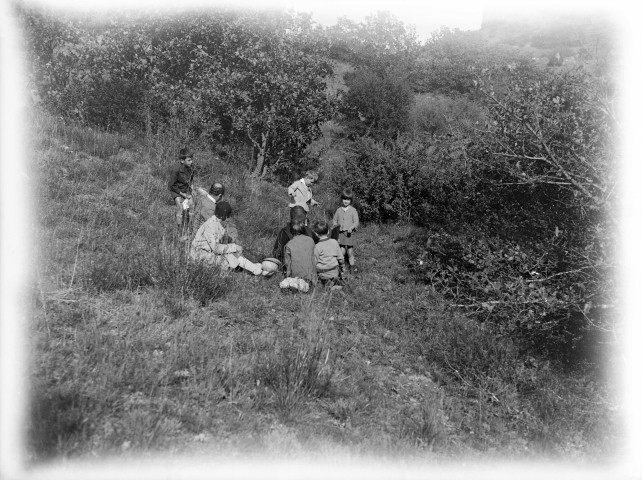 Eyzahut. - Les familles Champin et Ricard au Grand Pas.