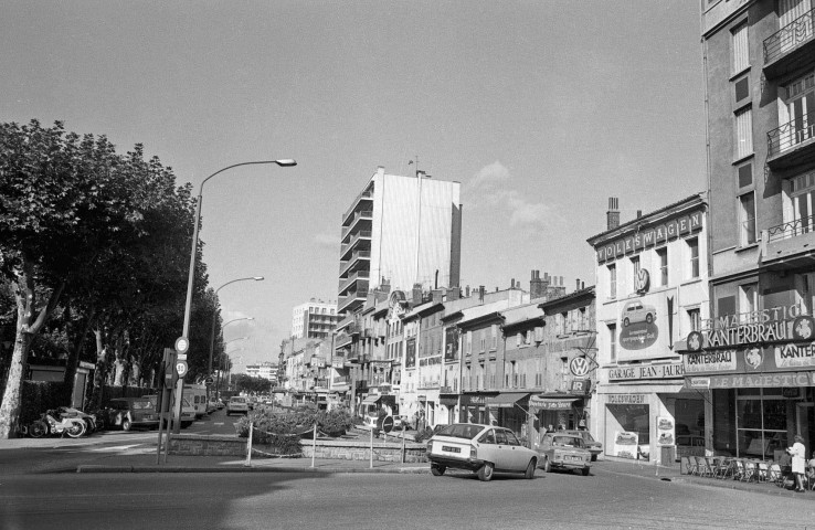 Valence.- Avenue Félix Faure.