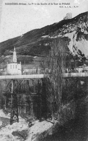 Barbières. - Le pont de l'usine de kaolin.