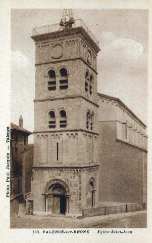 L'église Saint-Jean.