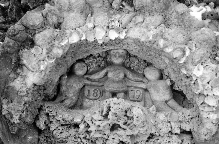 Hauterives.- Détail du palais idéal du Facteur Cheval.