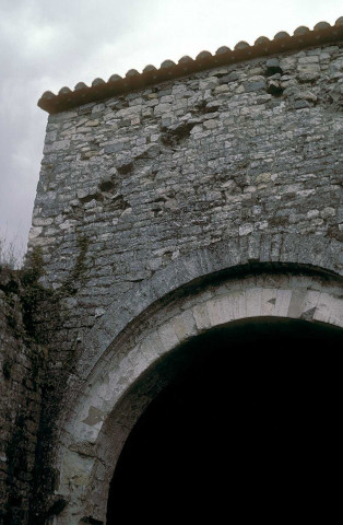 Montélimar.- Détail de la chapelle du château des Adhémar.