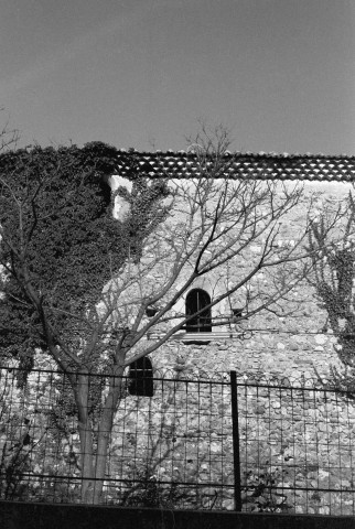 Montboucher-sur-Jabron.- La façade sud de la chapelle Saint-Blaise.