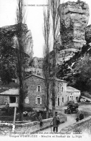 Le moulin et le rocher de la Pipe.