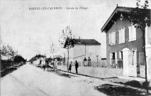 Portes-lès-Valence.- Entrée du village.