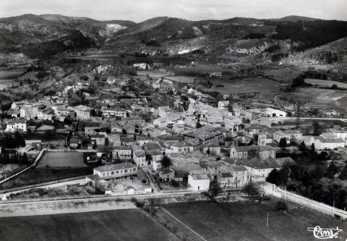 Puy-Saint-Martin.- Vue aérienne du village.