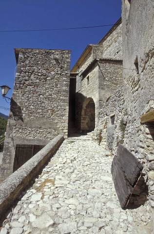 Reilhanette.- Vue du village.