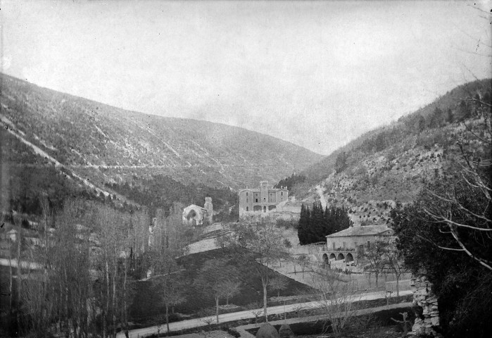 Marsanne.- Le vallon de Fresneau.