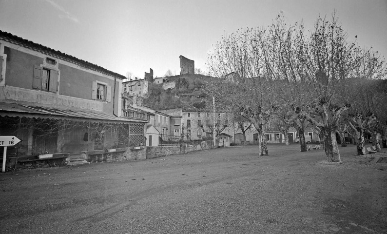 Bourdeaux.- La place Grand Quai